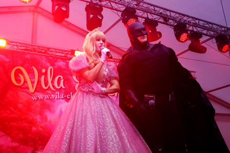 OTROŠKA MAŠKARADA 40 FOTO LJUBO VUKELIČ